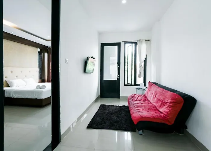 Townhouse サヌール