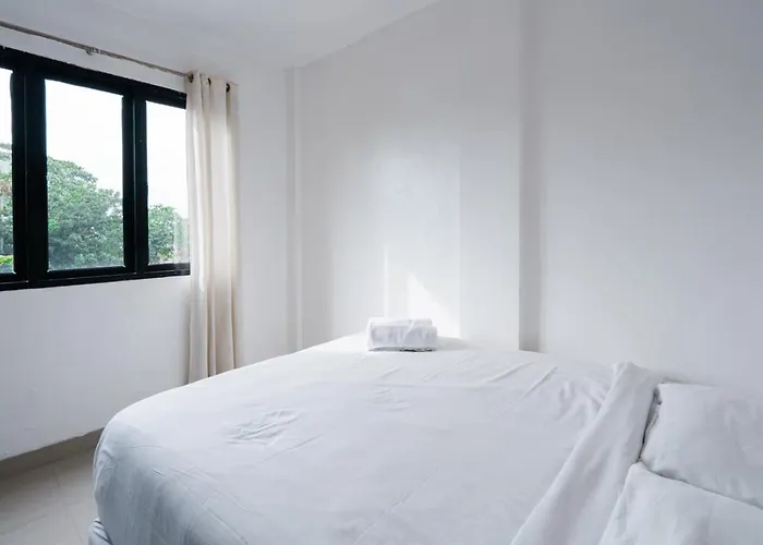 Townhouse ヴィラ サヌール